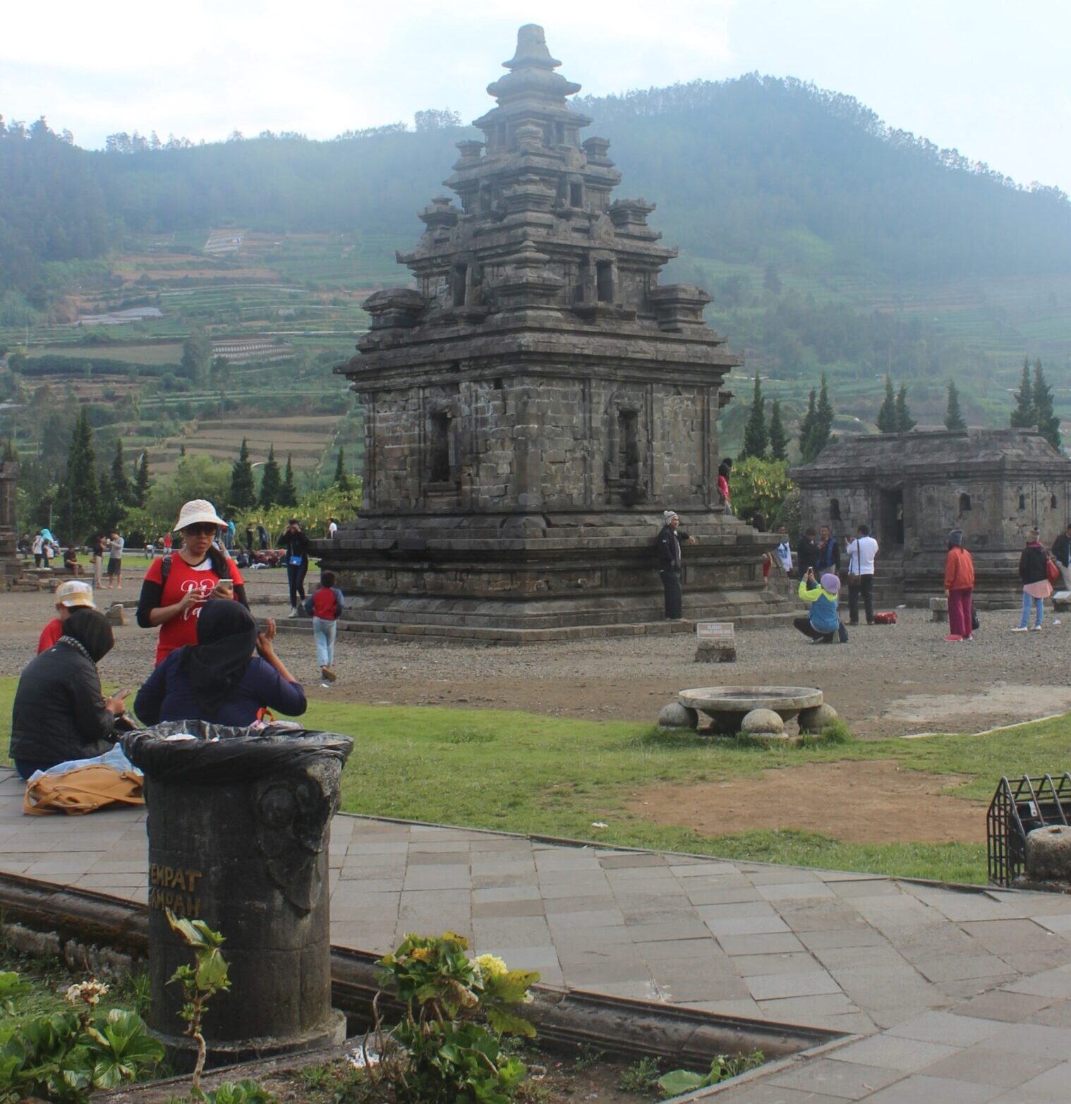 open trip candi arjuna dieng